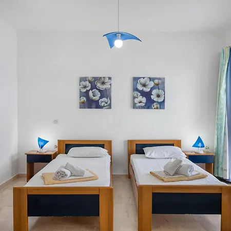 Hotel apartamentowy Miranda Nikiana