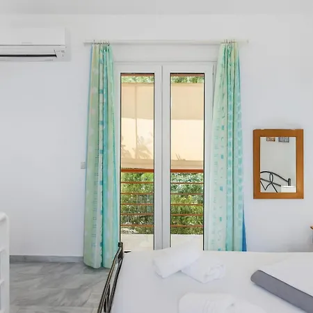 Miranda Apart-hotel Nikiana