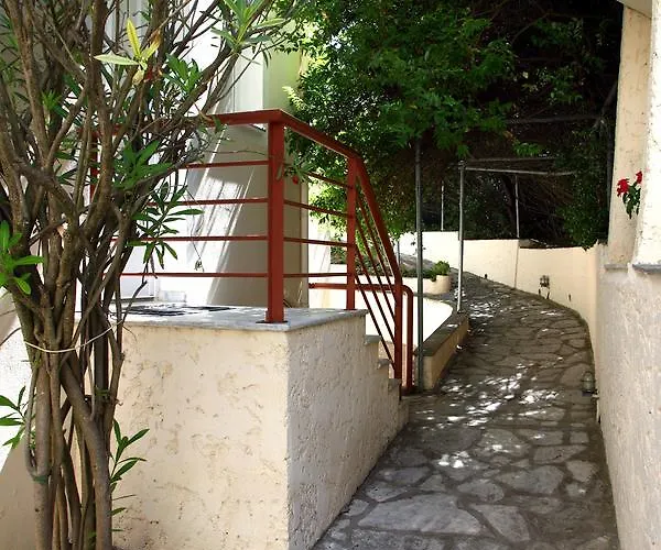Apart-hotel Miranda 3*